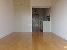 多摩都市モノレール 万願寺駅 徒歩8分の賃貸マンション 3階1Kのリビング/ダイニング