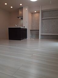 ヴァレンティーナ　Ｆ 101 1階2LDKのリビング/ダイニング