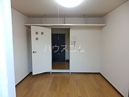 コンセール関山 202 2階1Kのリビング/ダイニング