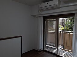 アイランド中野 206 1階1LDKのリビング/ダイニング