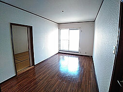 JR東海道本線 岡崎駅 バス2分 宮地町郷東下車 徒歩6分の賃貸アパート 2階3DKのリビング/ダイニング