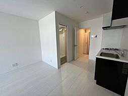 JR関西本線 春田駅 徒歩10分の賃貸アパート 2階1LDKのリビング/ダイニング