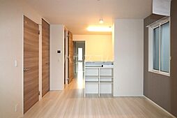 サフィール 101 1階1LDKのリビング/ダイニング