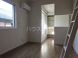 エレガントハオス 102