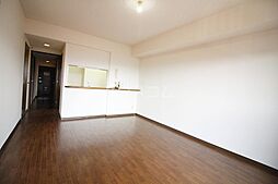 JR東海道本線 三島駅 徒歩26分の賃貸マンション 4階3LDKのリビング/ダイニング