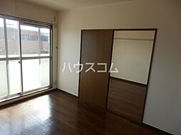 オフリール滝の水 101E 1階2DKのリビング/ダイニング