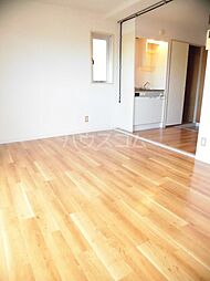 名古屋市営鶴舞線 原駅 徒歩8分の賃貸マンション 4階ワンルームのリビング/ダイニング