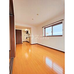 JR御殿場線 大岡駅 徒歩10分の賃貸マンション 5階1LDKのリビング/ダイニング