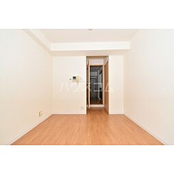 Osaka Metro御堂筋線 大国町駅 徒歩3分の賃貸マンション 7階1Kのリビング/ダイニング