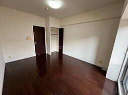 北大阪急行電鉄 緑地公園駅 徒歩14分の賃貸マンション 5階1Kのリビング/ダイニング