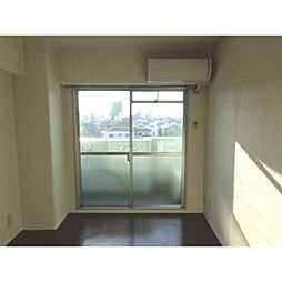 メゾン・ド・アージュ 705 7階ワンルームのリビング/ダイニング