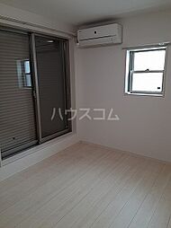 ログリア 101 1階1Kのリビング/ダイニング