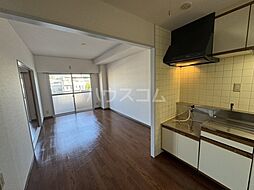 名古屋市営鶴舞線 植田駅 徒歩13分の賃貸マンション 3階3LDKのリビング/ダイニング