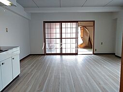 名古屋市営鶴舞線 平針駅 徒歩6分の賃貸マンション 4階2LDKのリビング/ダイニング