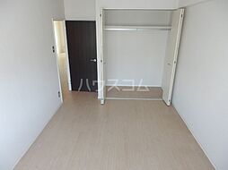 グリーンロワール 102 1階2LDKのリビング/ダイニング