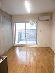 JR常磐線 新松戸駅 徒歩7分の賃貸マンション 1階ワンルームのリビング/ダイニング