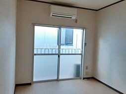 エムティコーポ 102 1階1Kのリビング/ダイニング