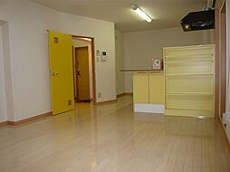 JR東海道本線 共和駅 徒歩15分の賃貸マンション 2階1LDKのリビング/ダイニング