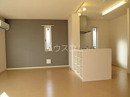 京成松戸線 五香駅 徒歩6分の賃貸アパート 1階1LDKのリビング/ダイニング