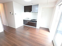 ヤンガー佐野 206 2階1DKのリビング/ダイニング