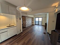 アートハウス鹿山 3階1LDKのリビング/ダイニング