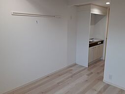 ハーミットクラブハウス下末吉 102 1階ワンルームのリビング/ダイニング