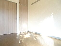 エランドール 209 2階2DKのリビング/ダイニング