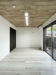 ヒルズナイン 3階1Kのリビング/ダイニング