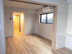 ウェルスクエアイズム千川II 105 1階1LDKのリビング/ダイニング