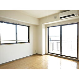 スカイアメッセ 202 2階1Kのリビング/ダイニング