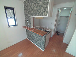 Ｈｏｕｓｅ　Ｃ．Ｒ．Ａ J 2階1Kのリビング/ダイニング