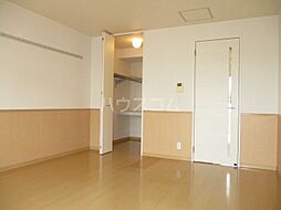 ＥＳＴＲＯＮＤＥ（エスト・ロンド） 1階1Kのリビング/ダイニング