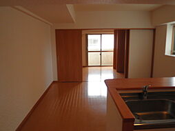 アークコート 302 3階1LDKのリビング/ダイニング