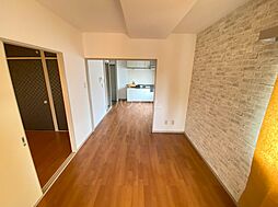 セシリア 203 2階1LDKのリビング/ダイニング