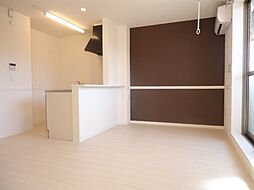 ヴァルム 205 2階1LDKのリビング/ダイニング