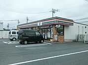 【コンビニエンスストア】セブンイレブン四日市茂福店まで379ｍ
