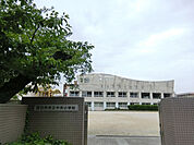 【小学校】四日市市立中央小学校まで746ｍ