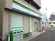 【コンビニエンスストア】ファミリーマート大宮桜木町店まで1153ｍ