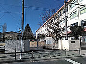 【小学校】国立市立第三小学校まで290ｍ