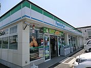 【コンビニエンスストア】ファミリーマート春日井関田町店まで851ｍ