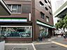 周辺：【コンビニエンスストア】ファミリーマート 阿波座駅前店まで406ｍ