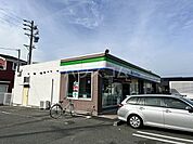 【コンビニエンスストア】ファミリーマート 豊川諏訪西店まで2031ｍ