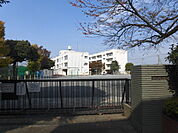 【小学校】横浜市立旭小学校まで286ｍ