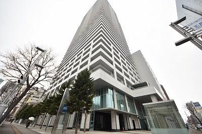 Ｄ’グラフォート札幌ステーションタワー 2412｜北海道札幌市北区北八条西３丁目(賃貸マンション2LDK・24階・67.92㎡)の写真 その1