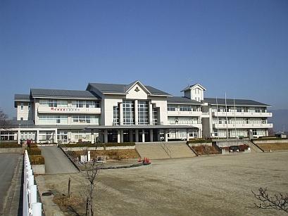 画像17:南アルプス市立八田中学校(中学校)まで2777m