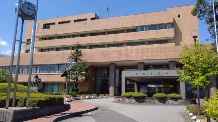 画像17:韮崎市役所(公共施設)まで2044m