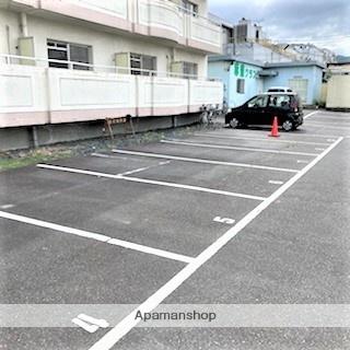 画像20:駐車場