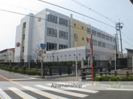 桜橋小学校(小学校)まで208m