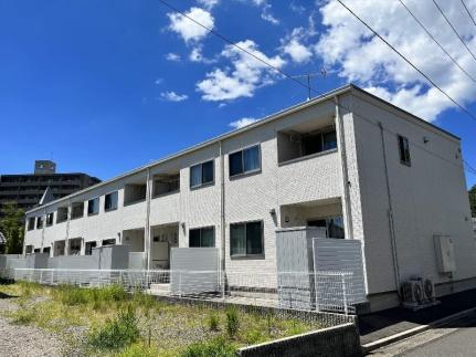 グリーン・ガーデン 205｜鳥取県鳥取市青葉町１丁目(賃貸アパート1LDK・2階・53.86㎡)の写真 その1