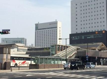 画像7:岡山駅西口(公共施設)まで351m